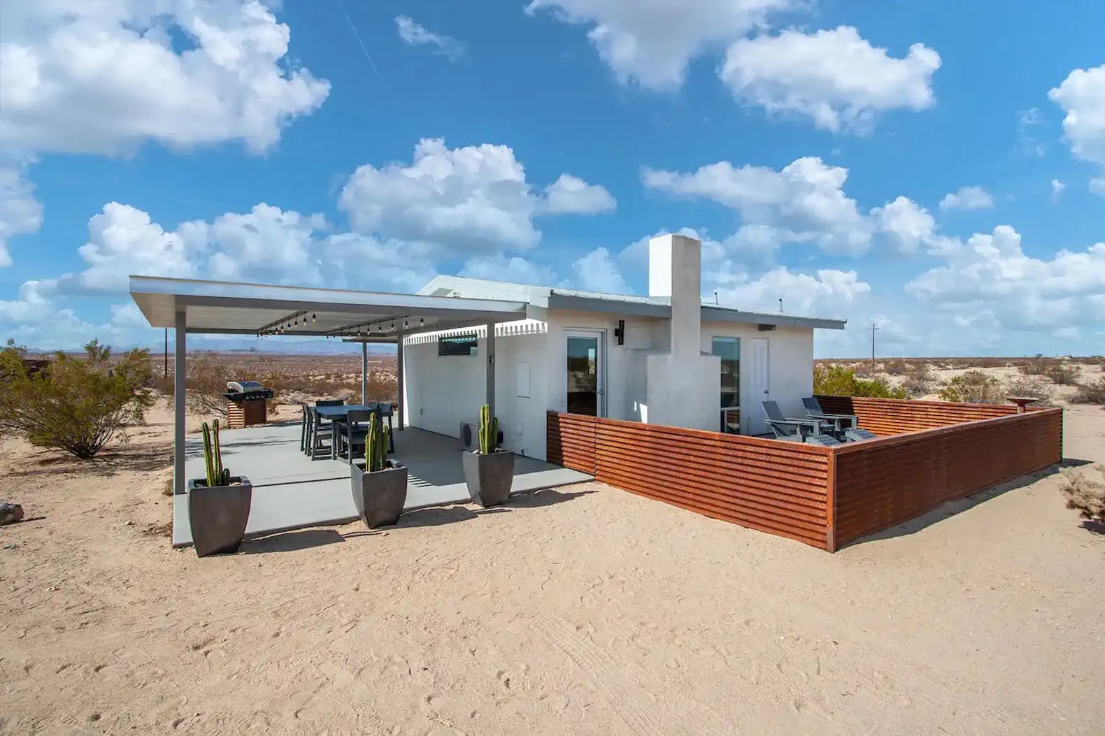 Joshua Tree Getaway | Hot Tub + Epic Sunset Views – photo 35