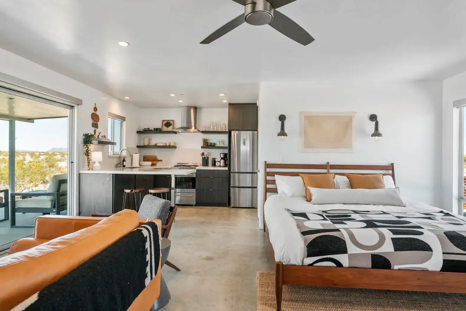 Joshua Tree Getaway | Hot Tub + Epic Sunset Views – photo 44