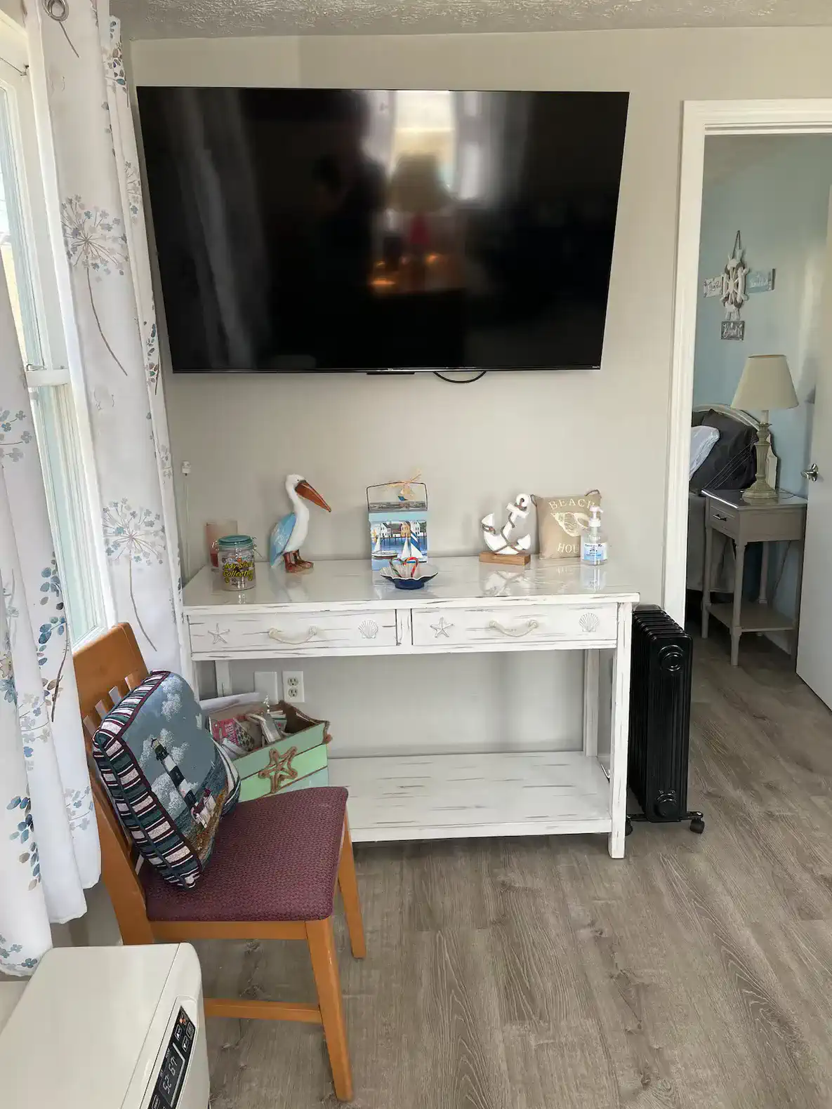 Saco Maine Cozy Cottage! photo 3