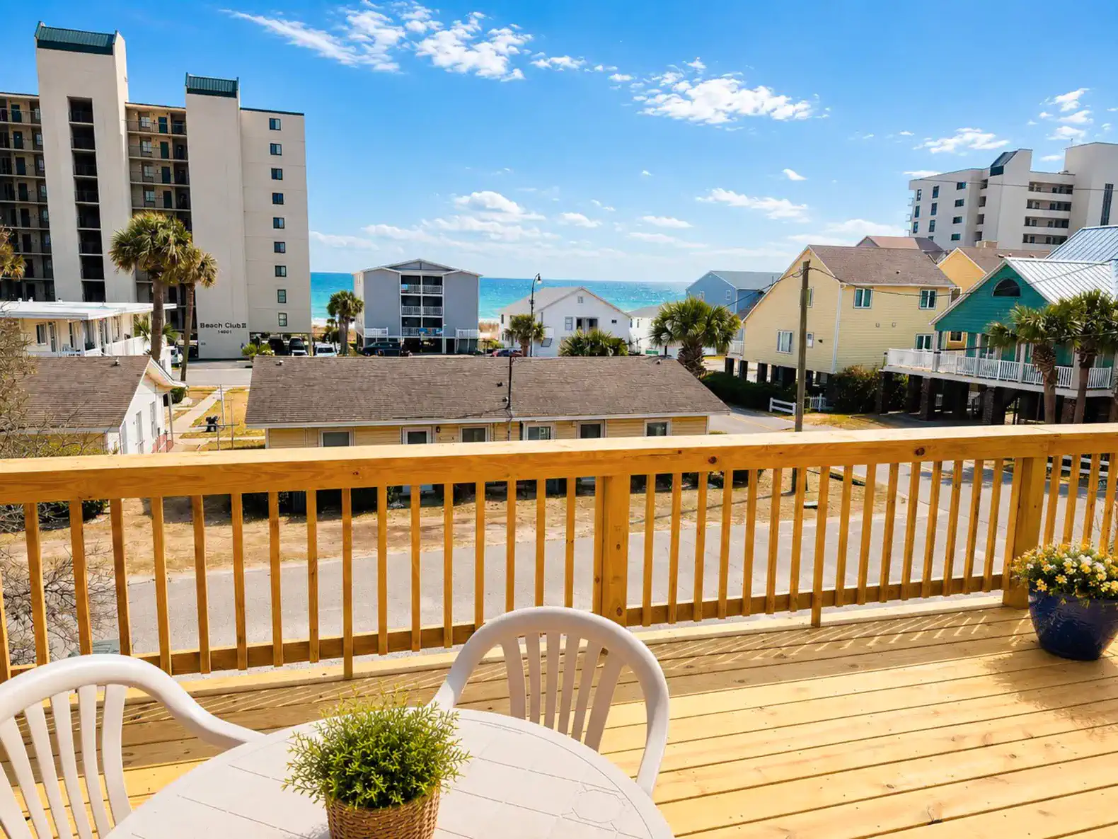 Anchors Up Deck-Huge upper deck with ocean views