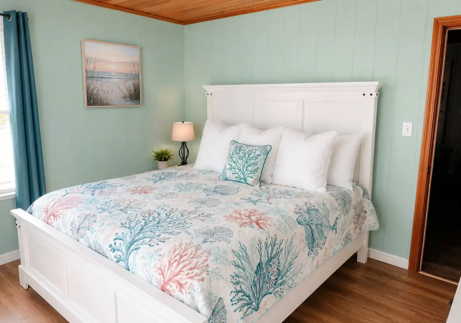 Anchors Up Master King Bedroom with attached private bathroom