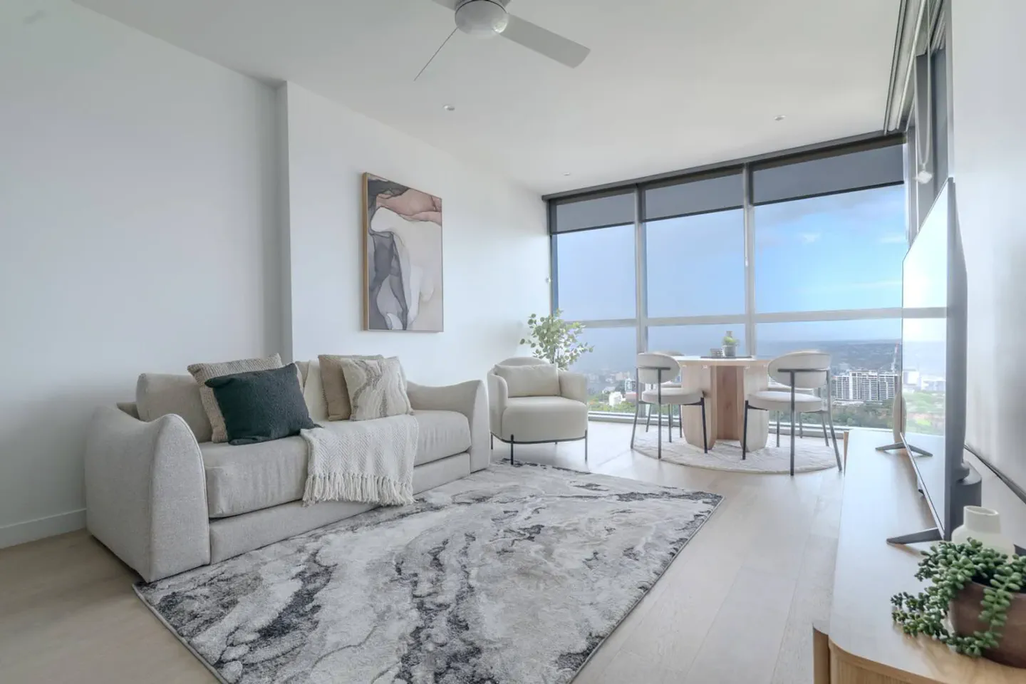 Queen’s Wharf 1BR with Views and Free Parking - Apartment – photo 2