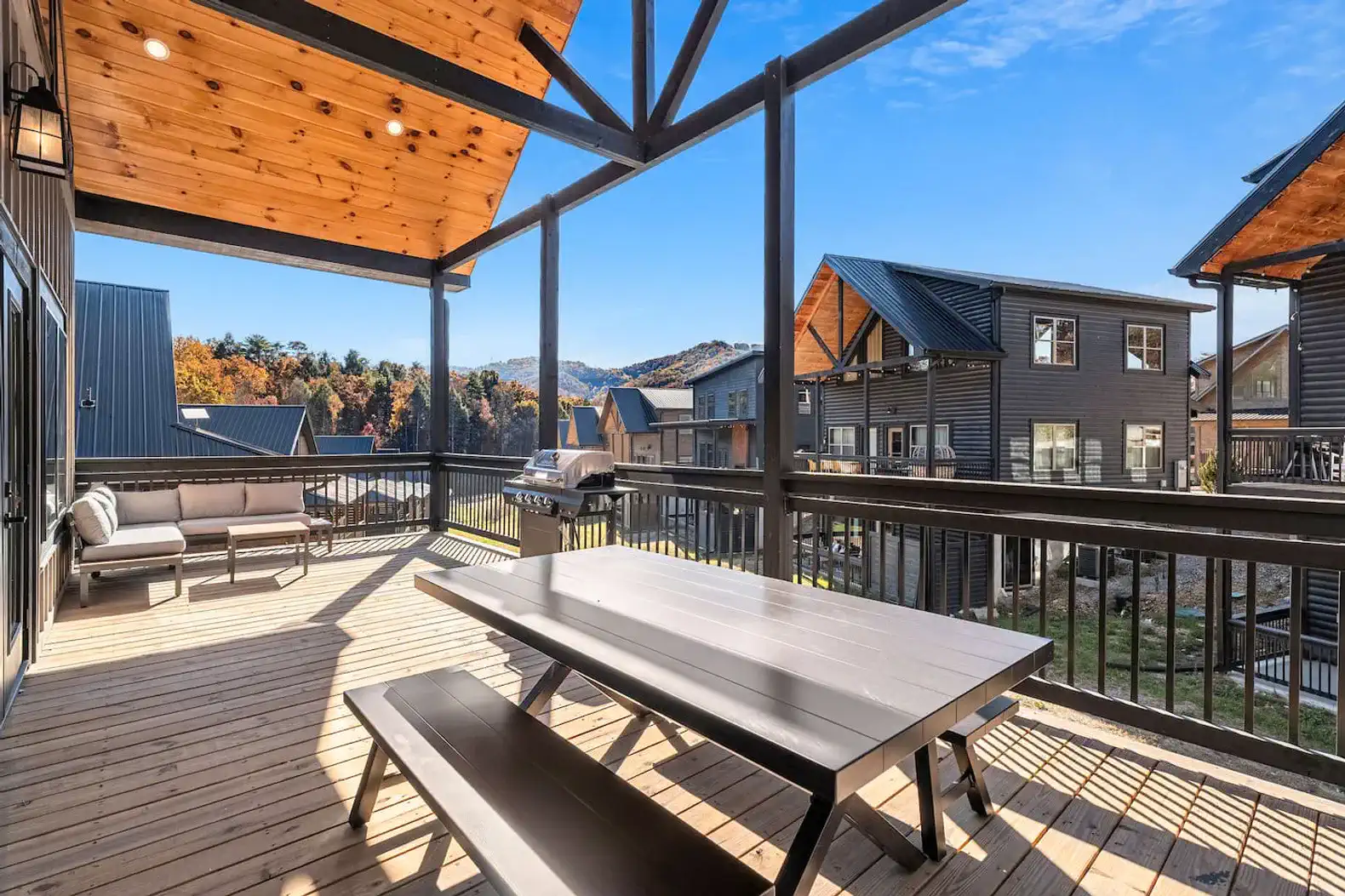 Back Deck with Outdoor Dining