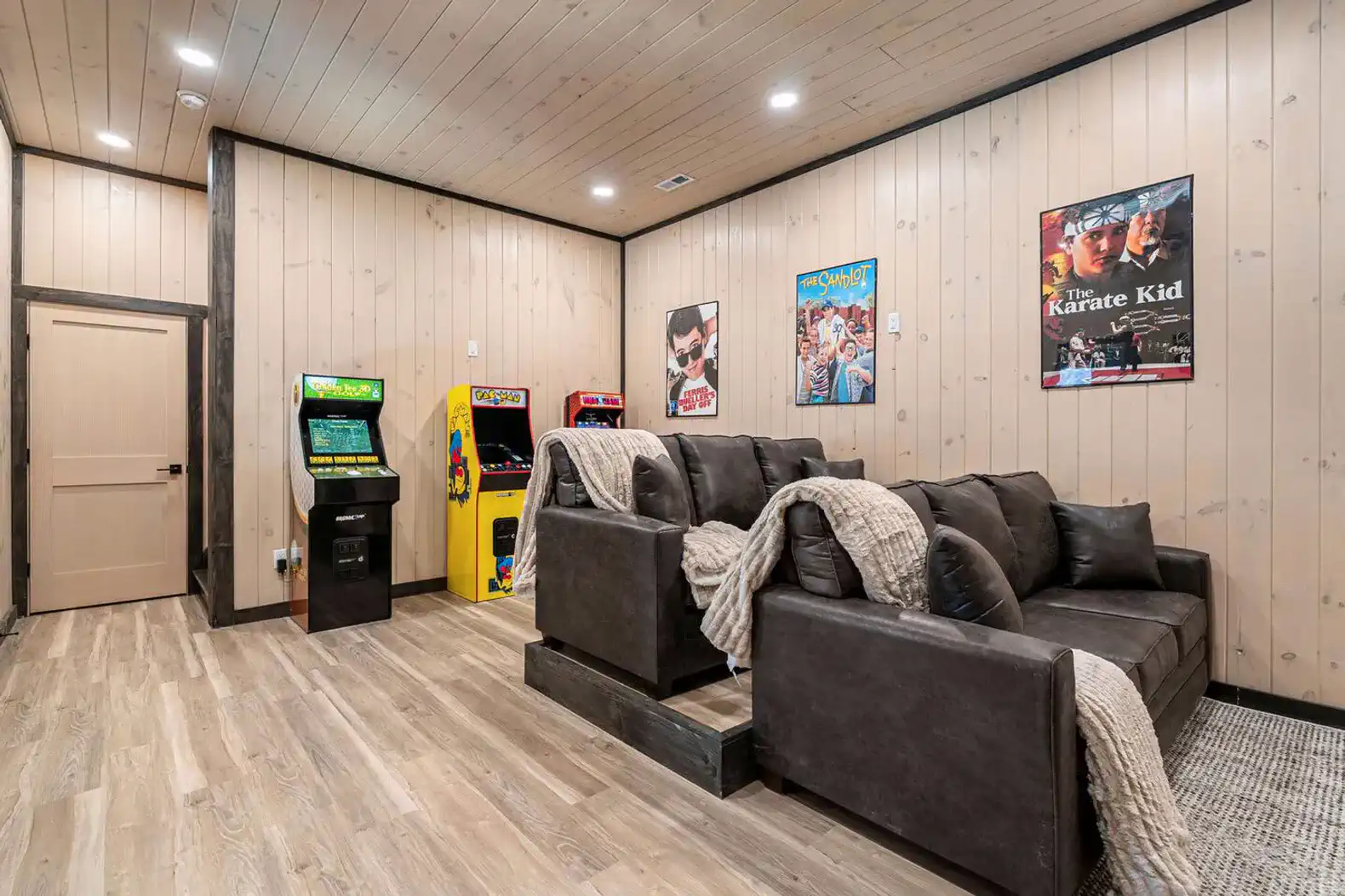 Perfect space for the kids to play while adults unwind. 