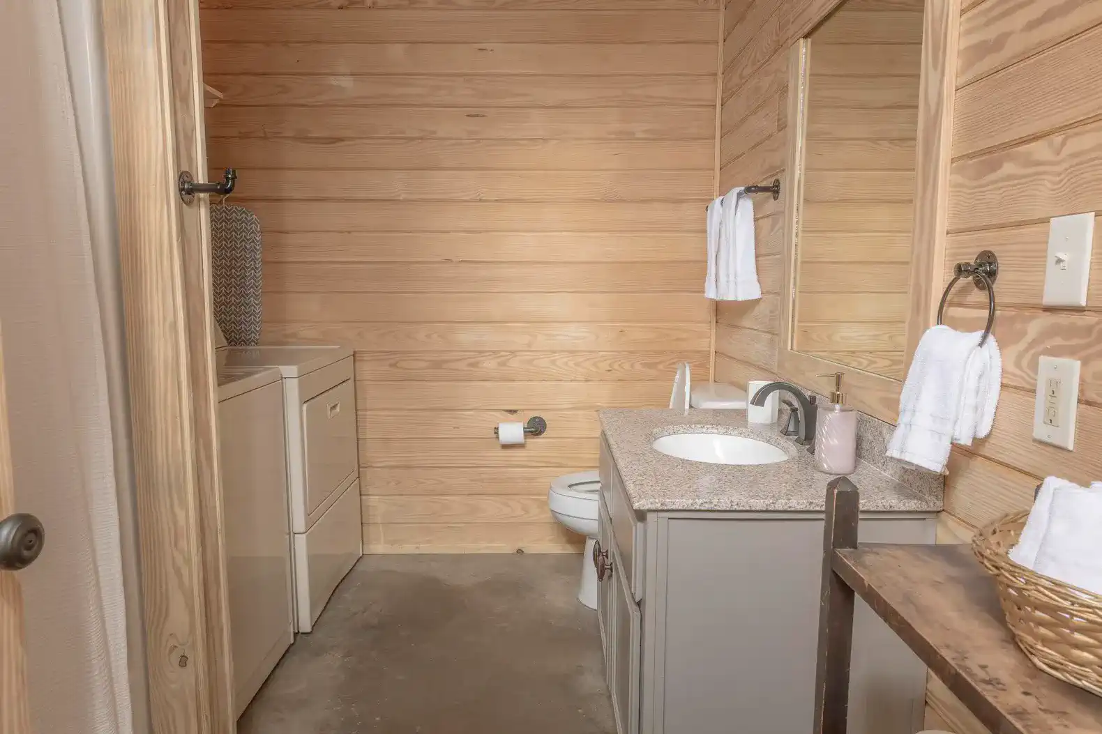 The Landings at Sardis Lake- Cabin #1 – photo 4