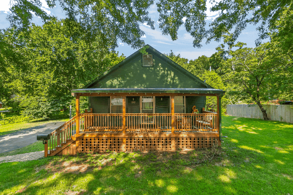 The Green House: Grandview, MO