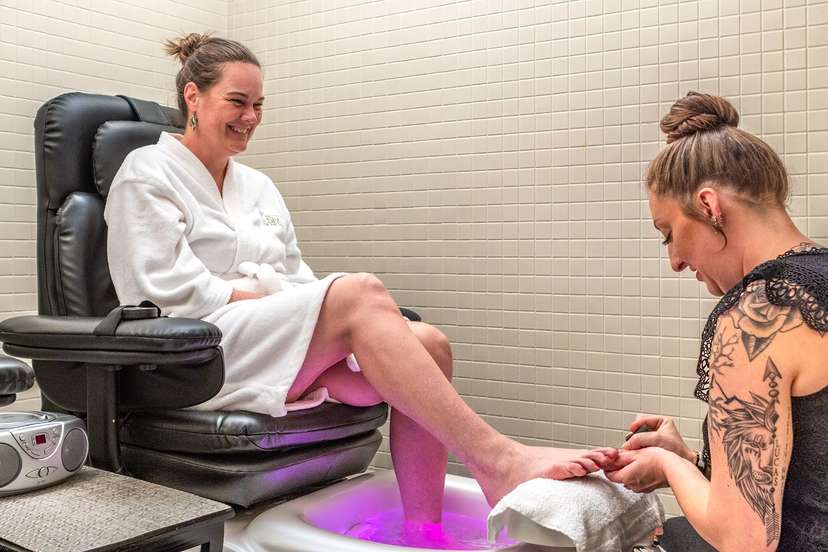 Pedicures & waxing