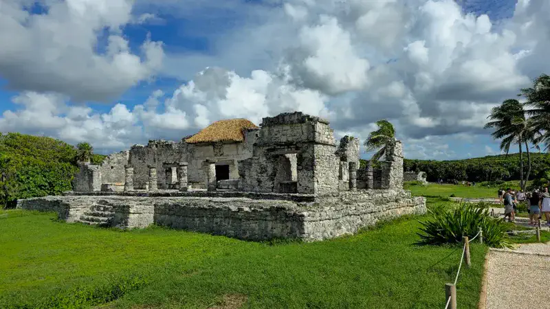 Explore the Mayan Ruins of Tulum