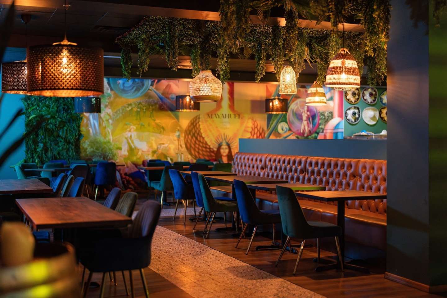Sip, Savor, and Stroll: Uptown Phoenix’s Best Bites & Breezy Evenings