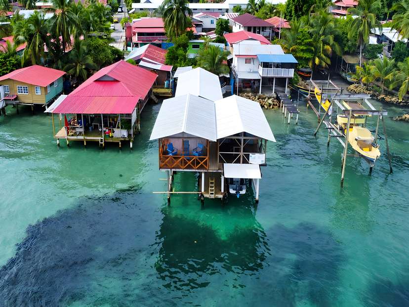A one-of-a-kind stay on the Bocas waterfront