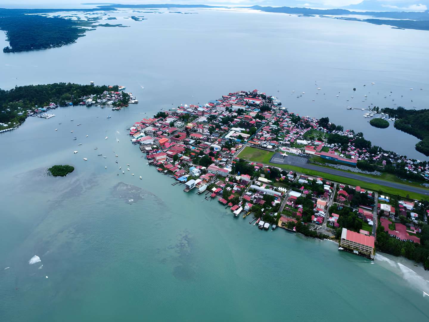Cómo llegar a Bocas del Toro desde la Ciudad de Panamá o Costa Rica
