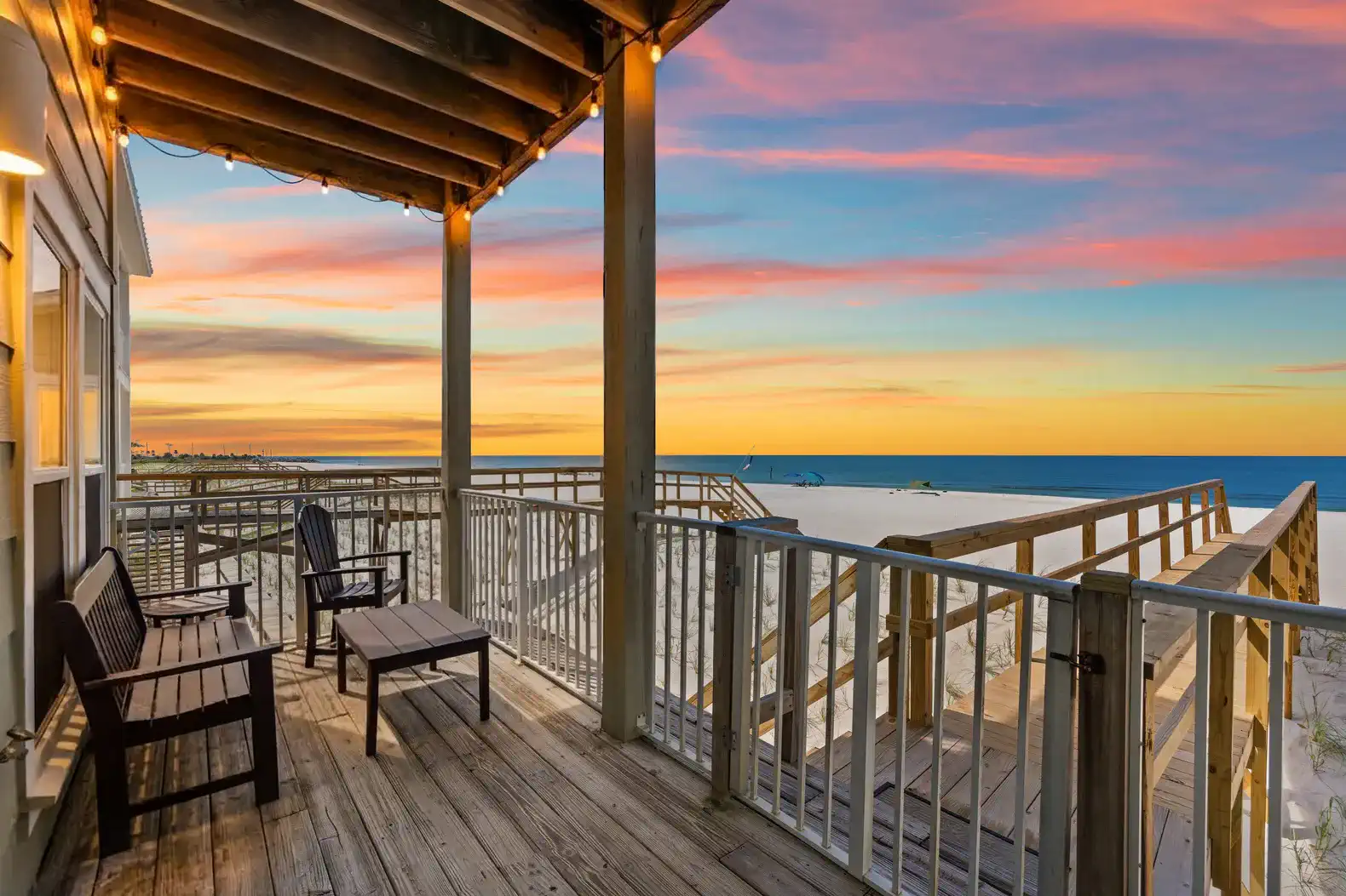 Beachfront Private Home – photo 2