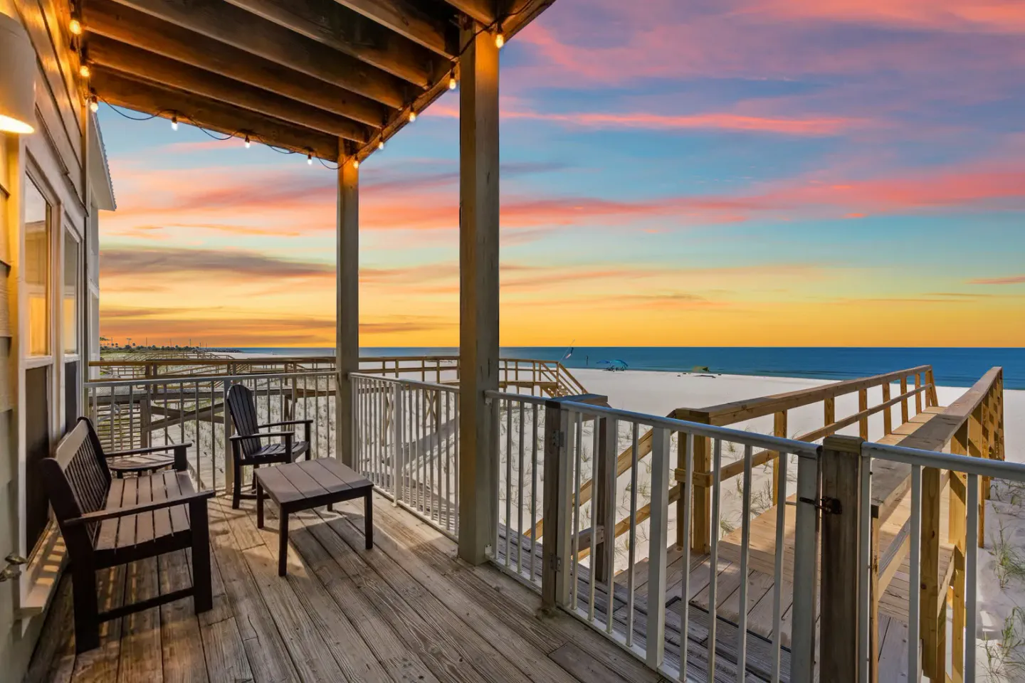 Beachfront Private Home, photo 2