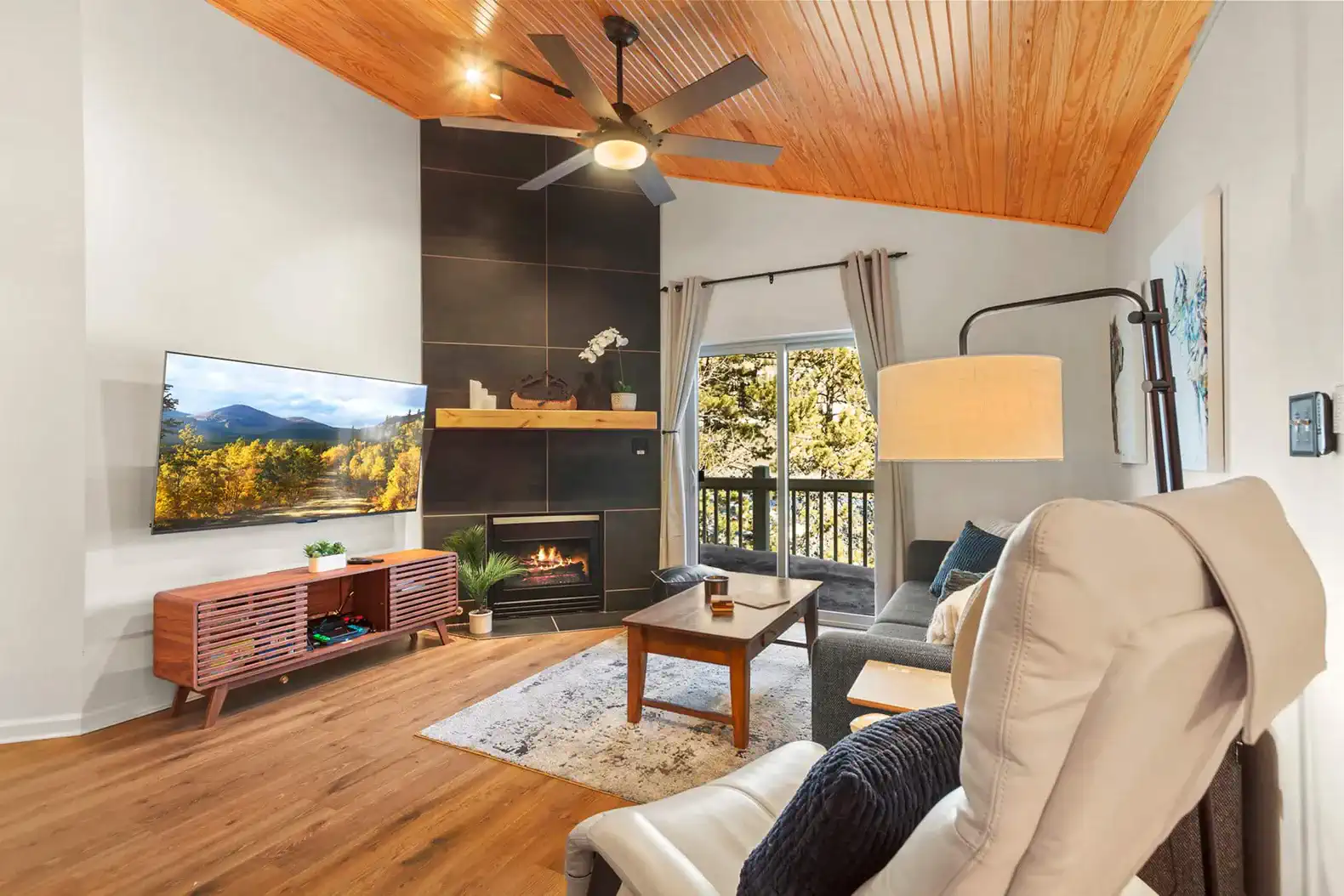 Adventure Haus – Foto 1