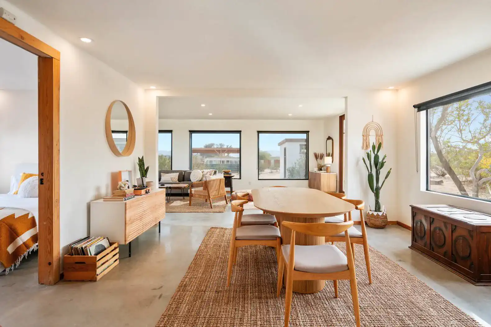 Desert's Edge – photo 6