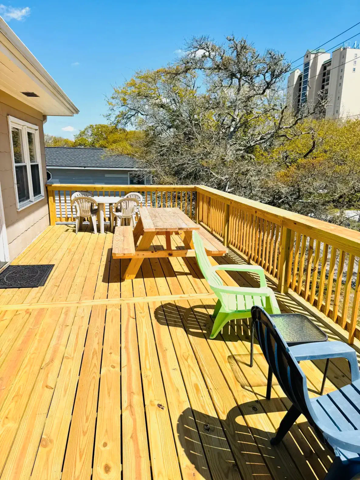 All DOGS welcome! Large saltwater pool, PRIME location, photo 4