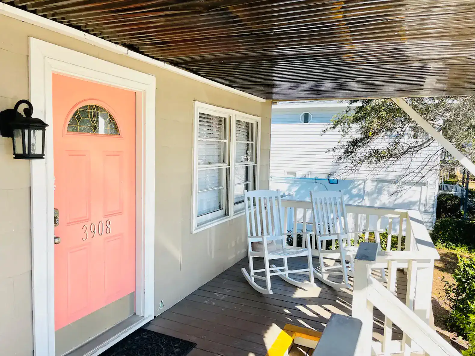 All DOGS welcome! Large saltwater pool, PRIME location – photo 59
