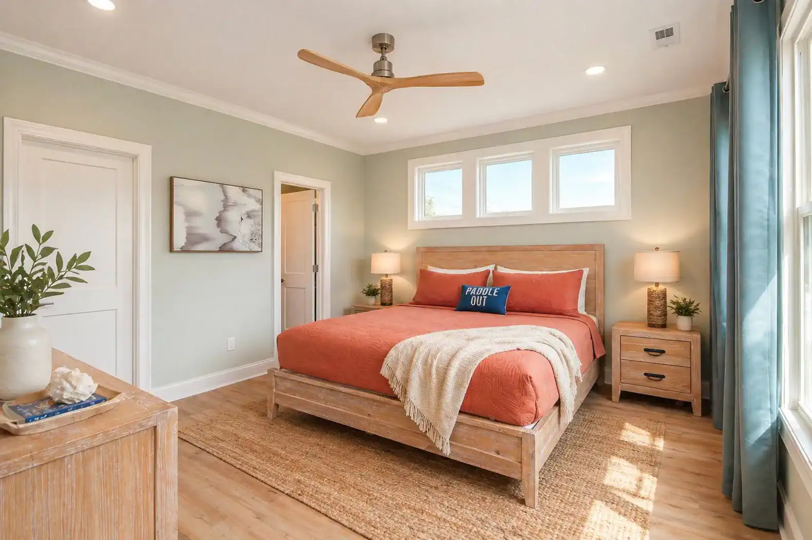 Spacious King Bedroom-Large attached private En Suite with large double vanity.  