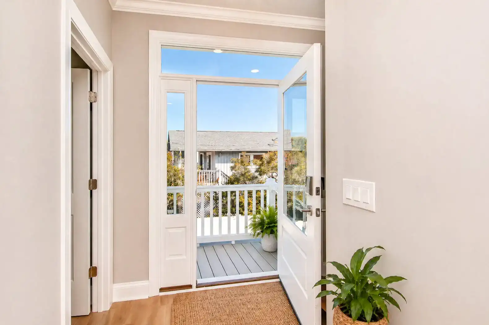 Rear Stairwell to pool area
