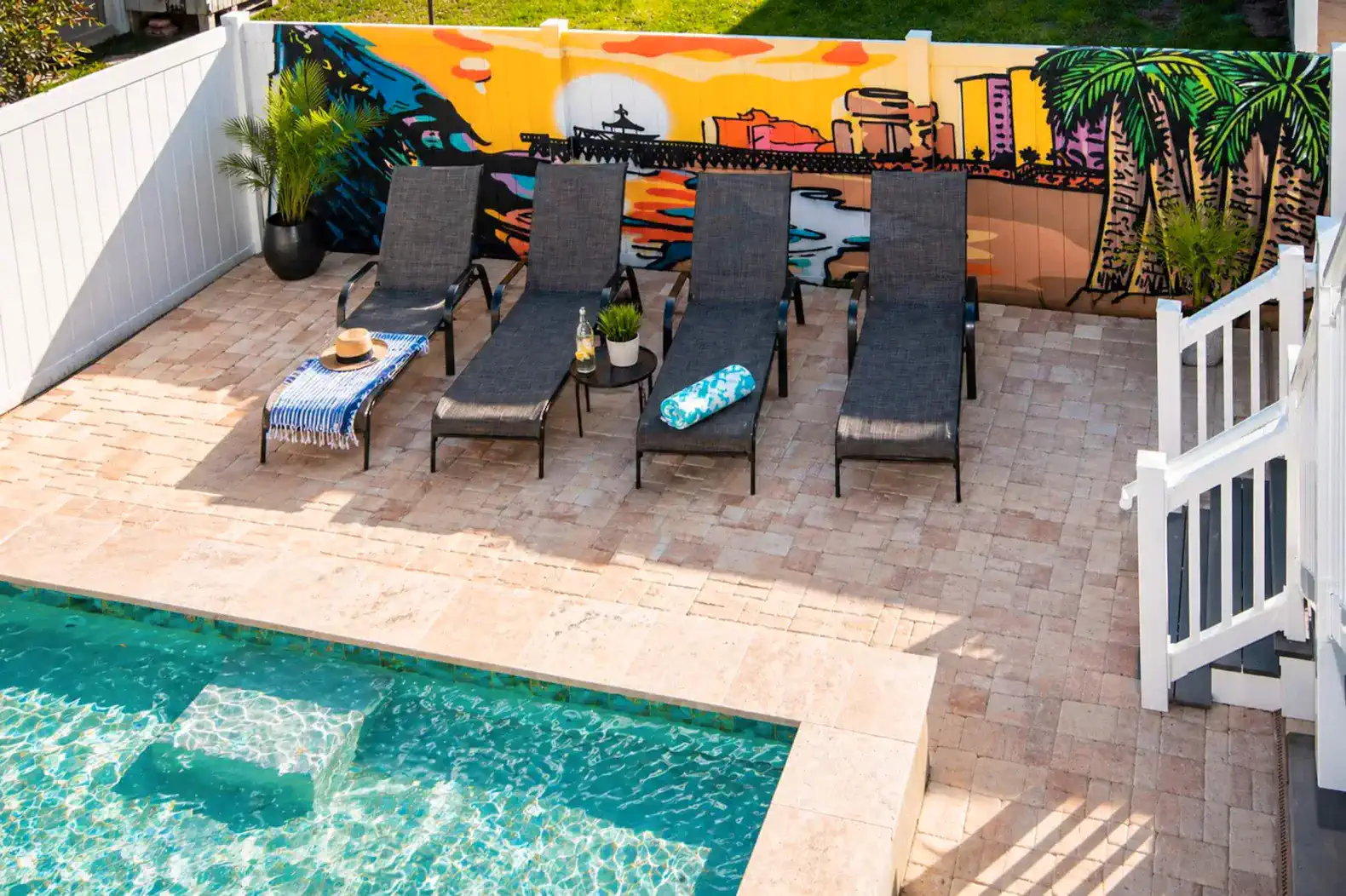 Loungers