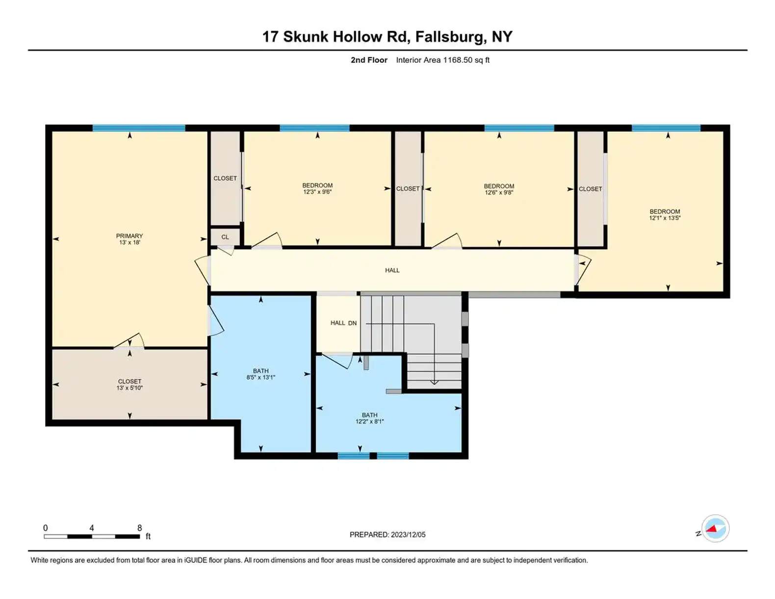 Second floor layout showing bedrooms, closets, and hall