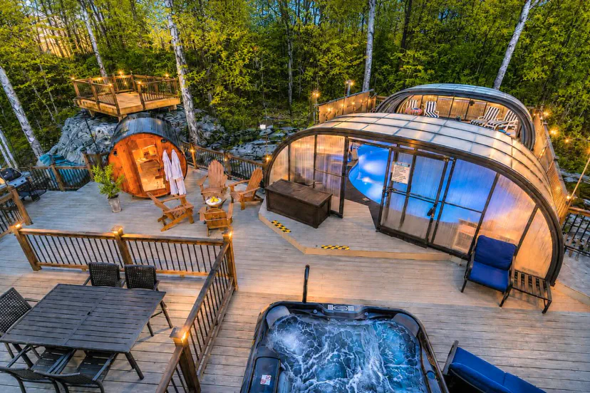 Private Entrance and Amenities