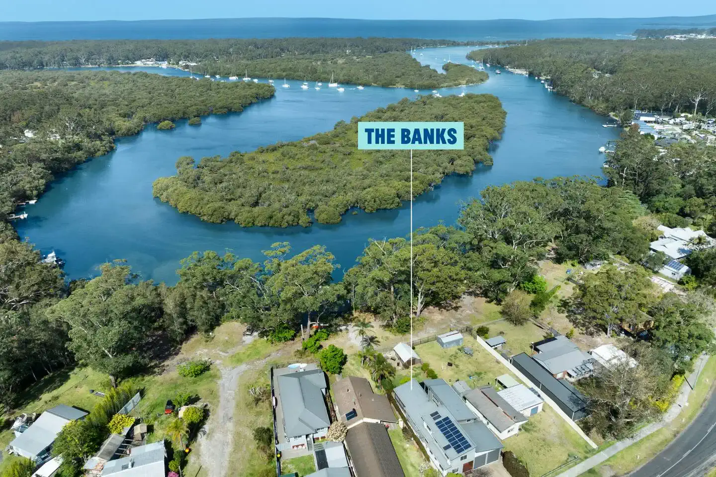 The Banks – photo 1