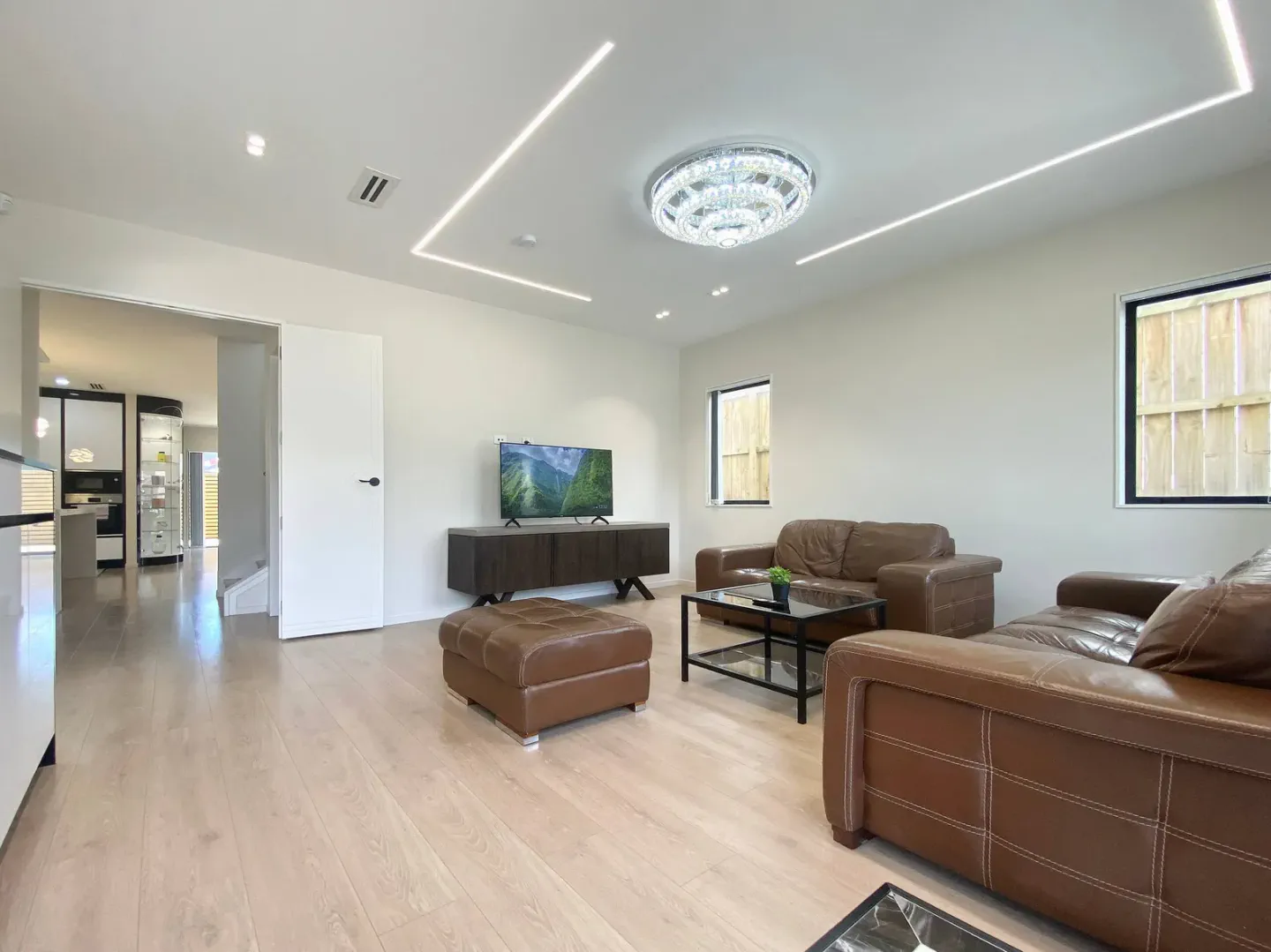Koromeke Luxury 370sqm New Build– Ideal for Groups, photo 4