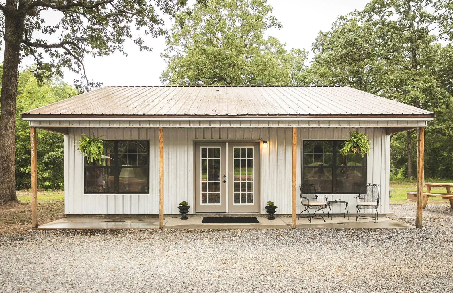 Cabin 1 – photo 1