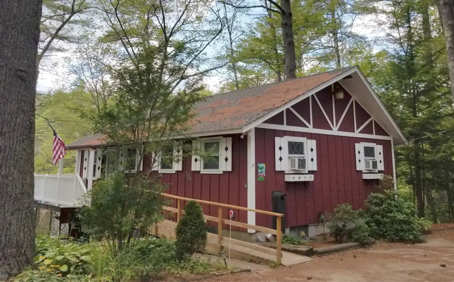 Pet Friendly North Conway Cottage
