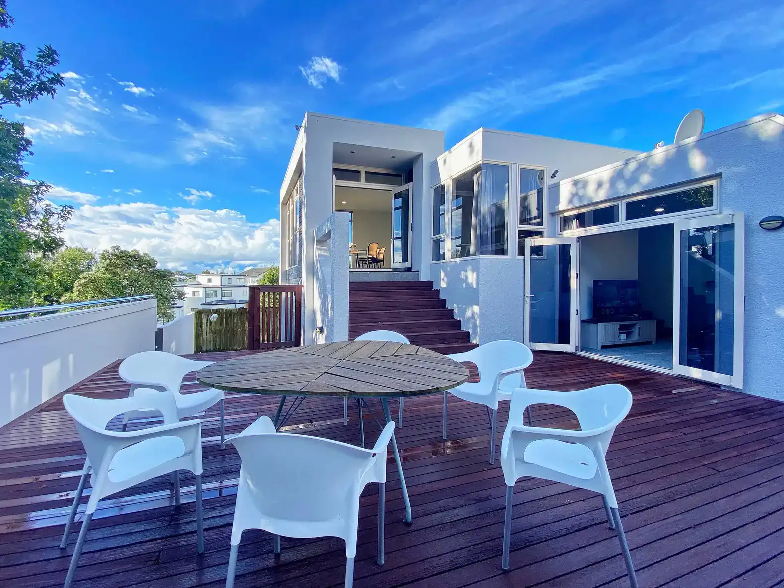 Designer 6BR Home – photo 4