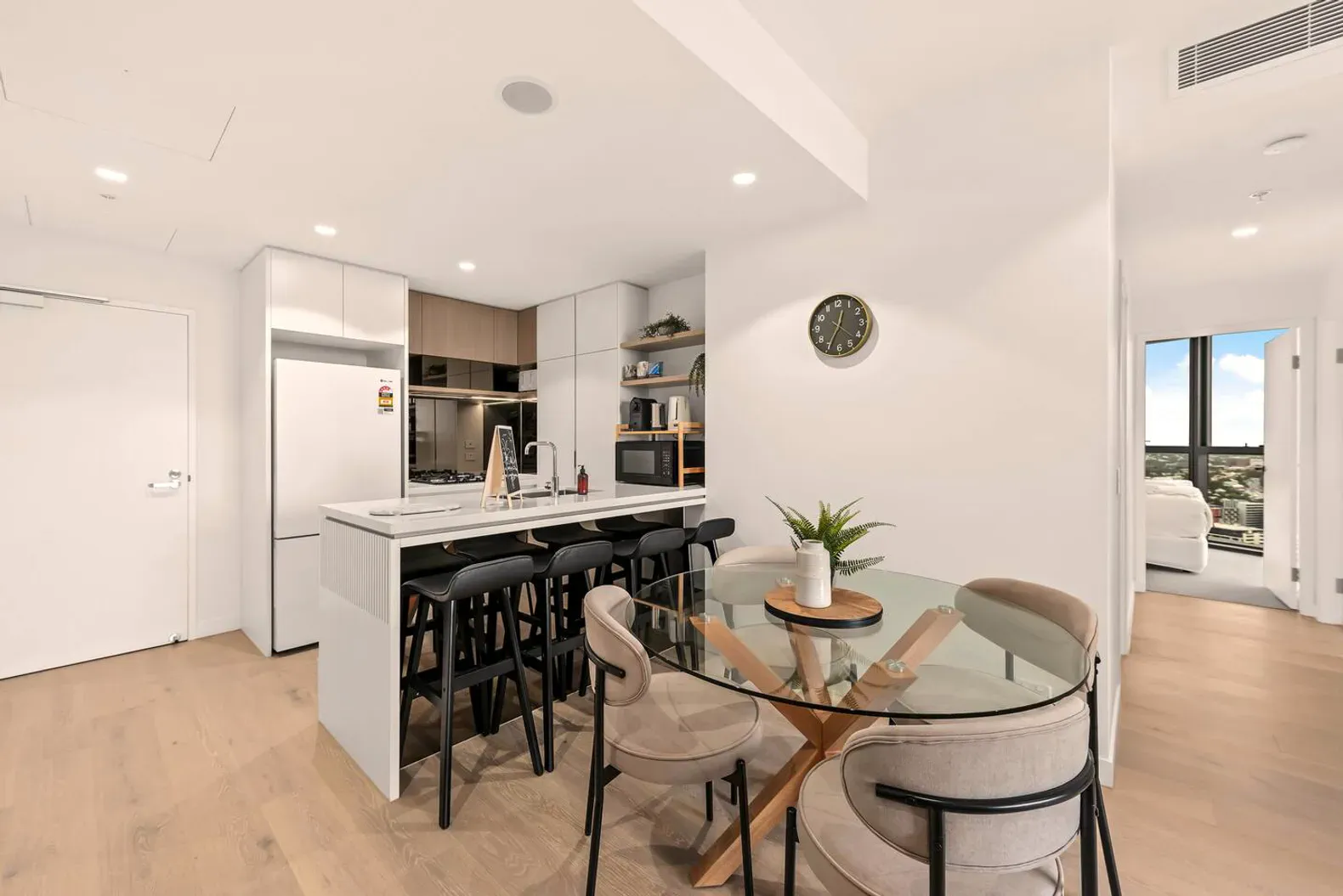 View 8