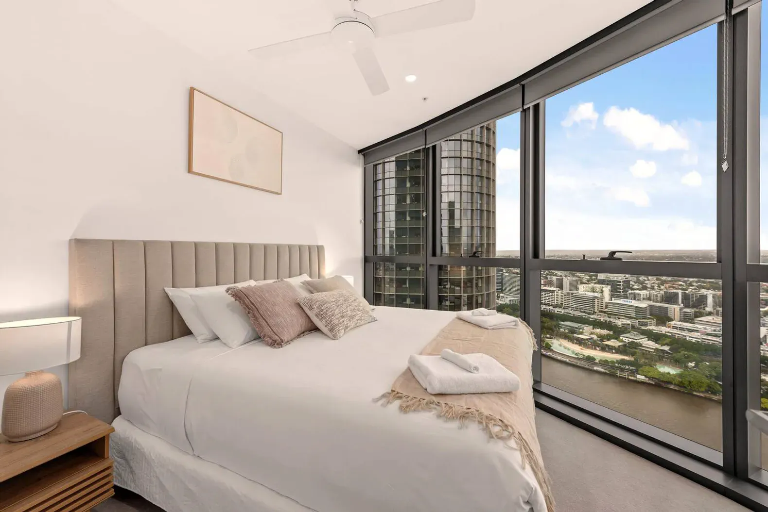 Queen’s Wharf 2BR Cozy Apt with Free Parking — Brisbane City, Queensland — vacation rental