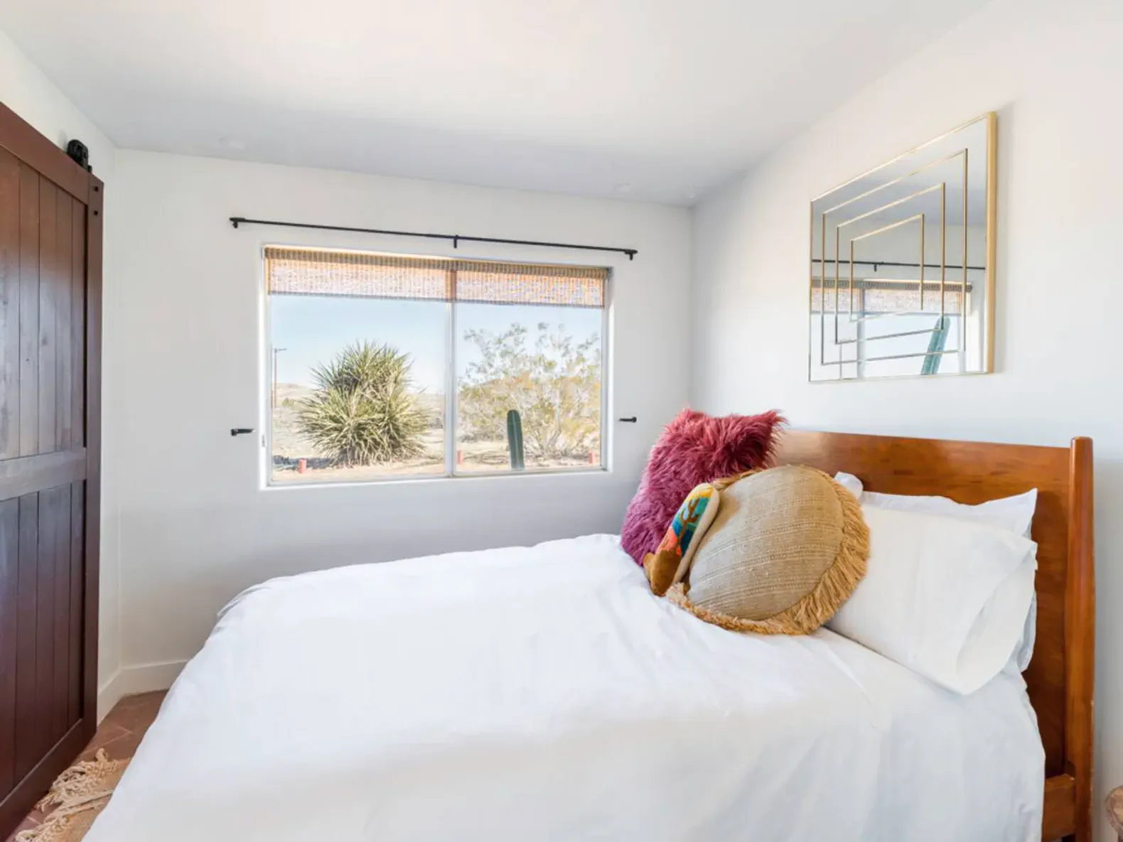 The Sunset Showdown — Yucca Valley, CA — vacation rental