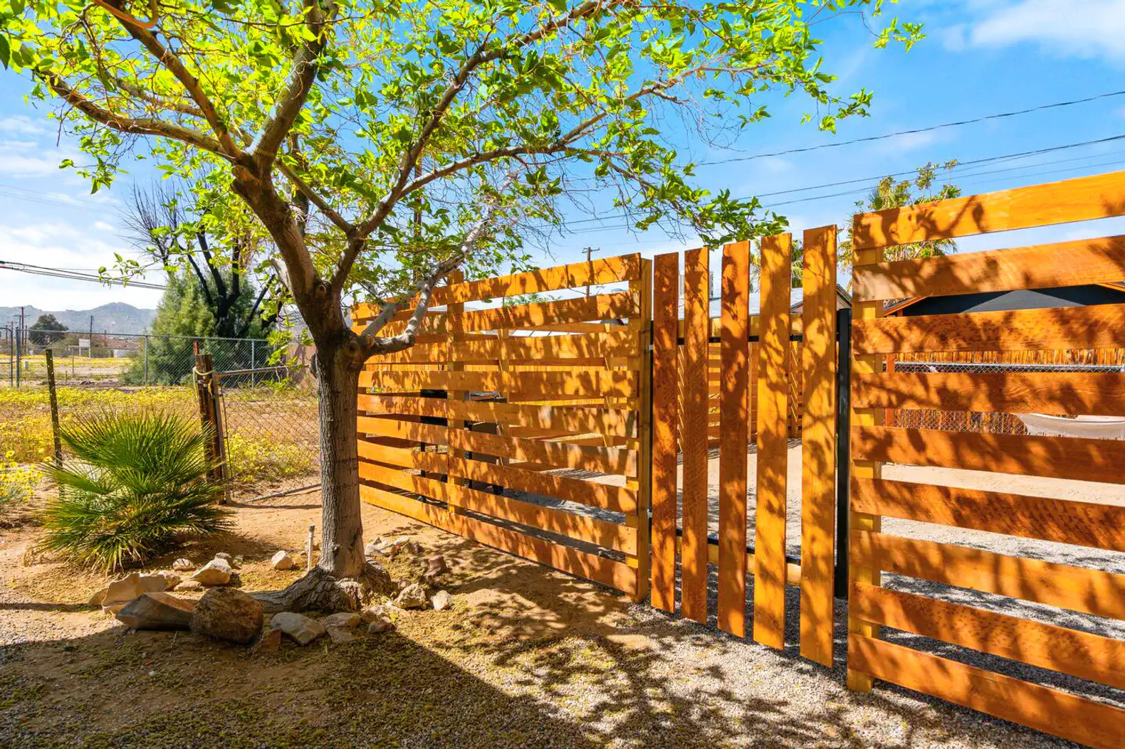 Lil Cactus | Cute Cabin in DTJT w/ Outdoor Shower – photo 47