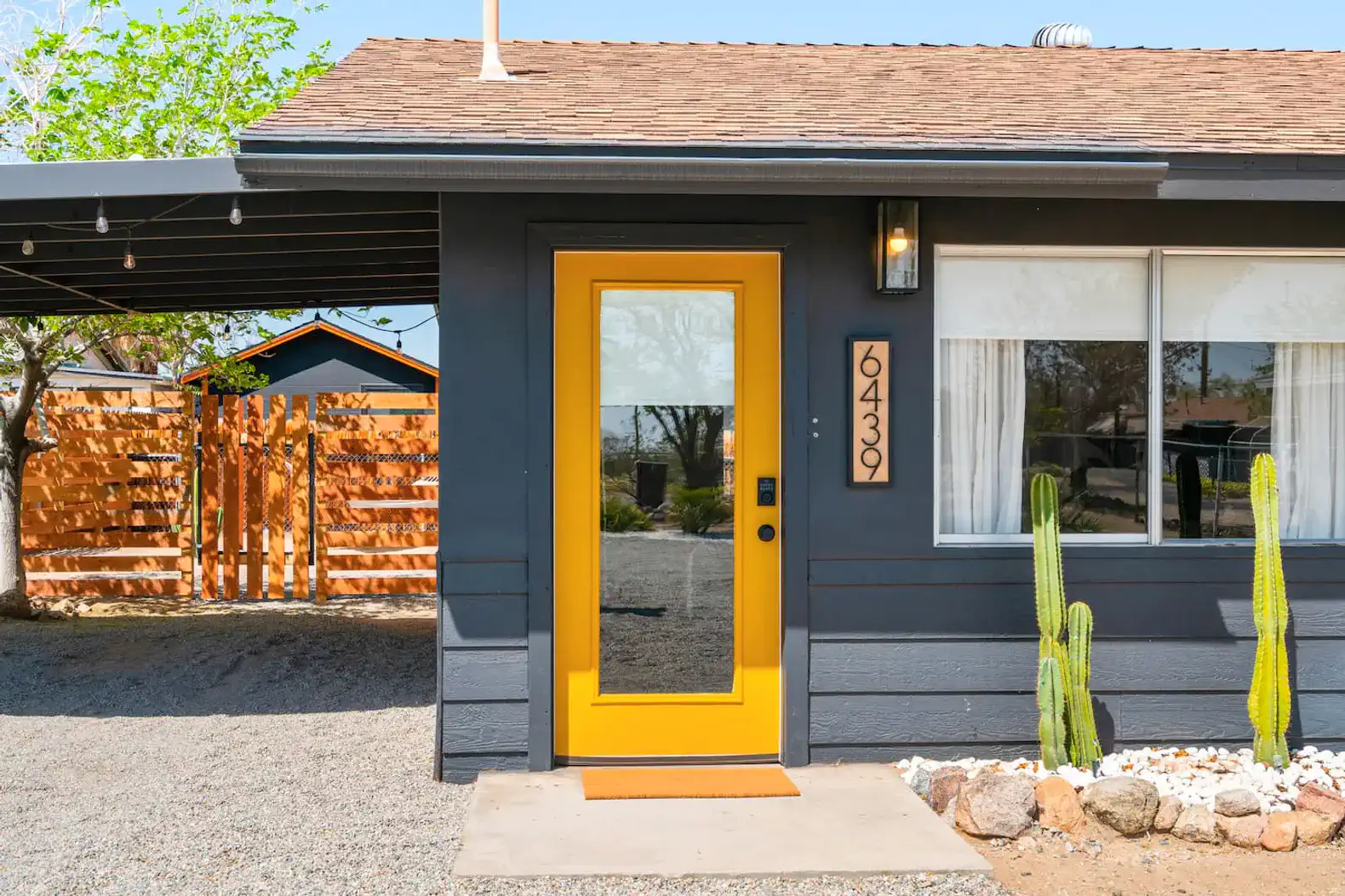 Lil Cactus | Cute Cabin in DTJT w/ Outdoor Shower – photo 7