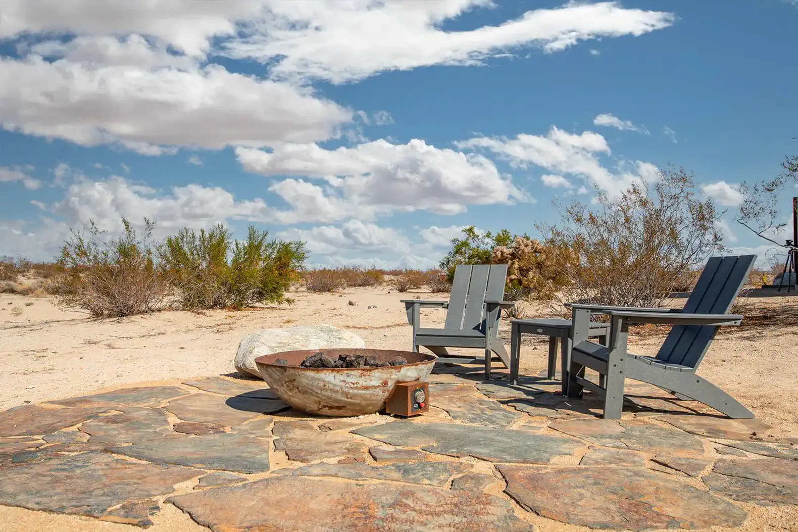 Escapada a Joshua Tree | Jacuzzi + Vistas Épicas del Atardecer – photo 1
