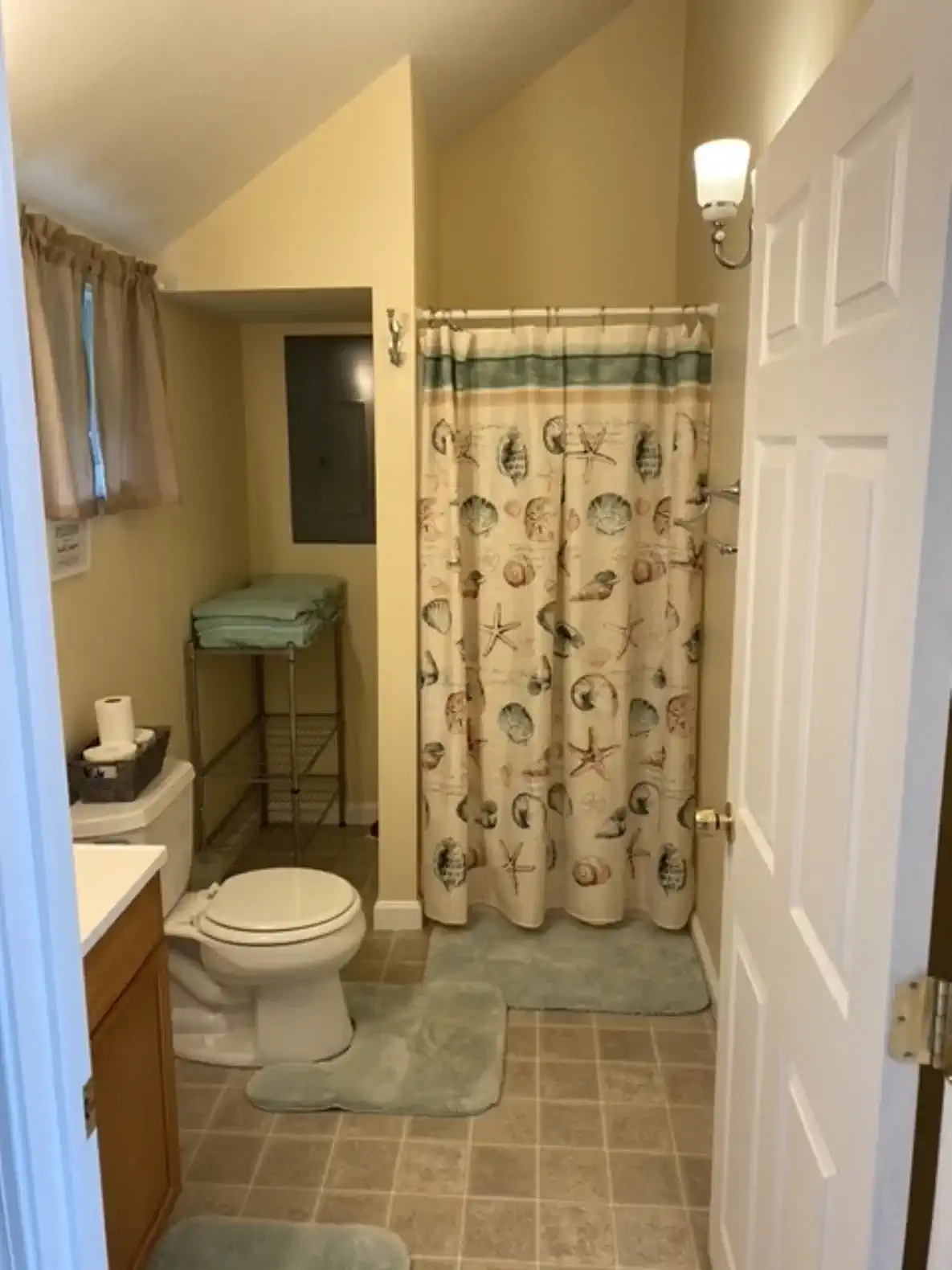 Waterfront Cottage – photo 12