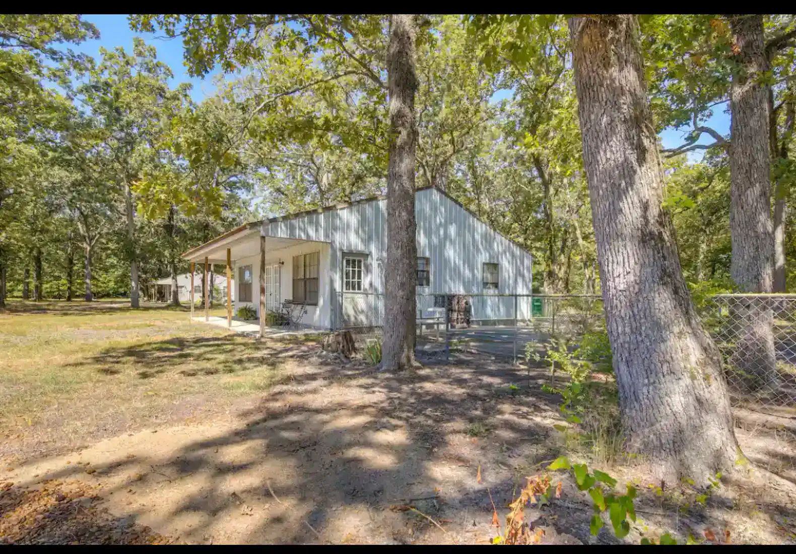 Cabin #2 – photo 6
