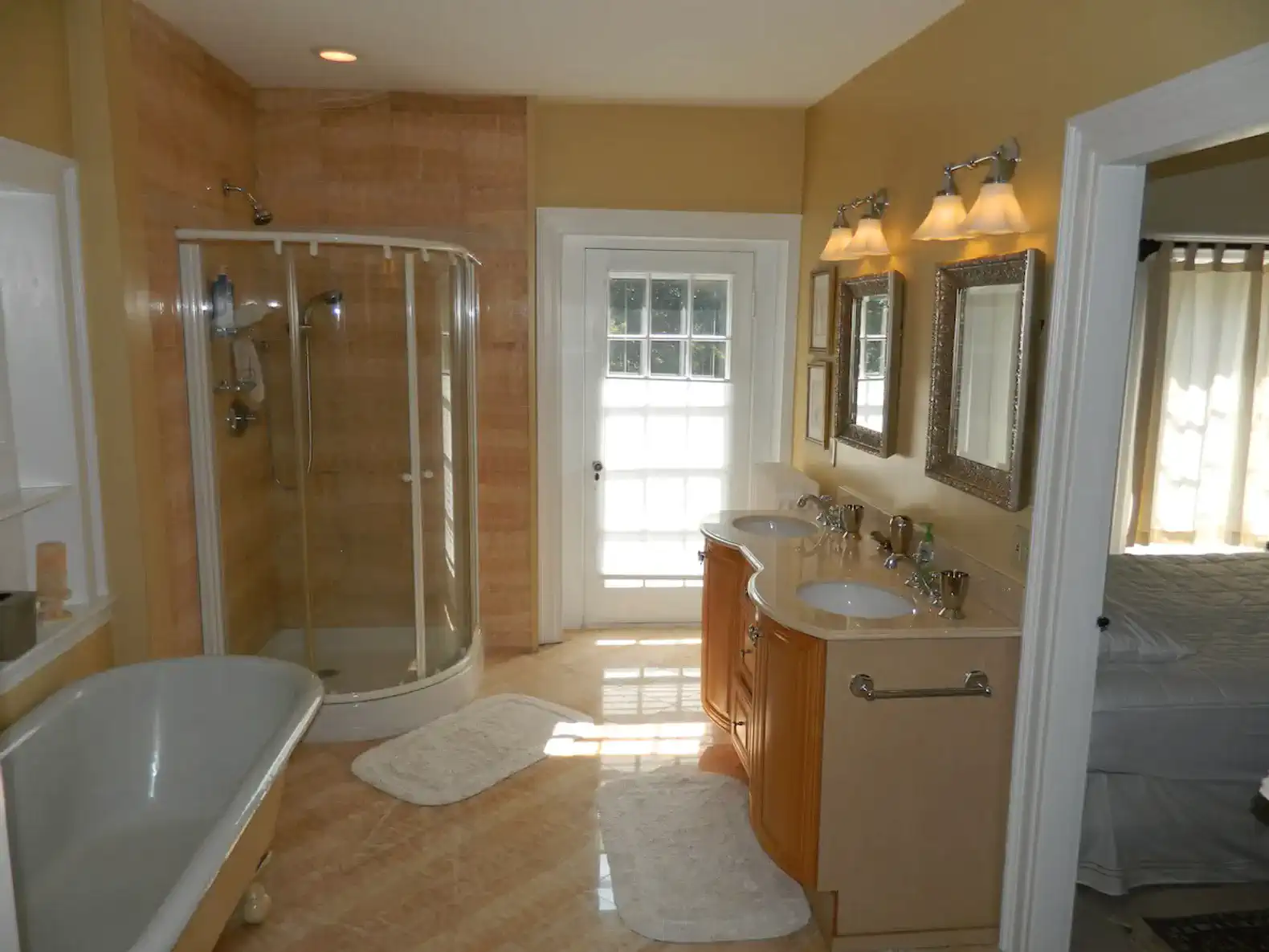 Historic Brick Mansion – photo 13