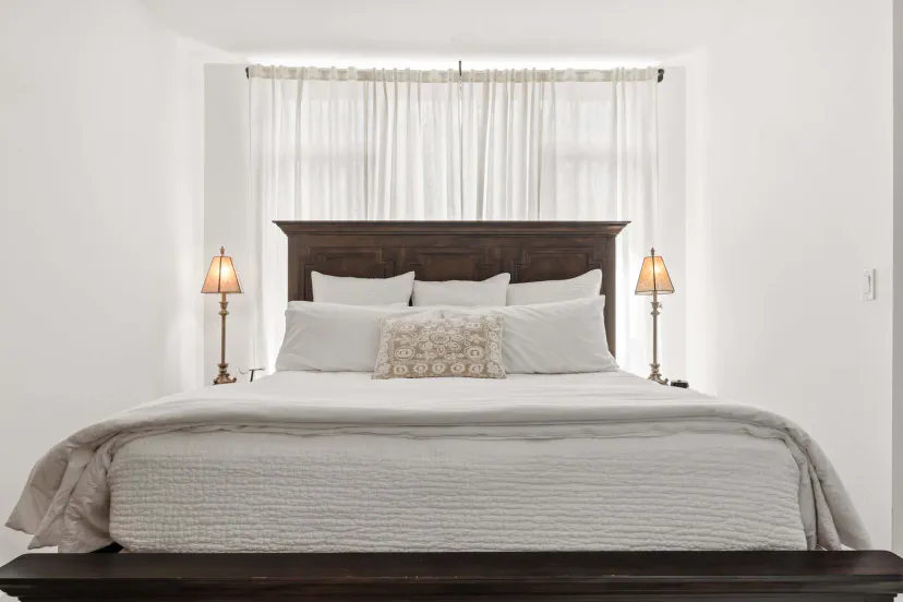 Primary Cal King ensuite bedroom