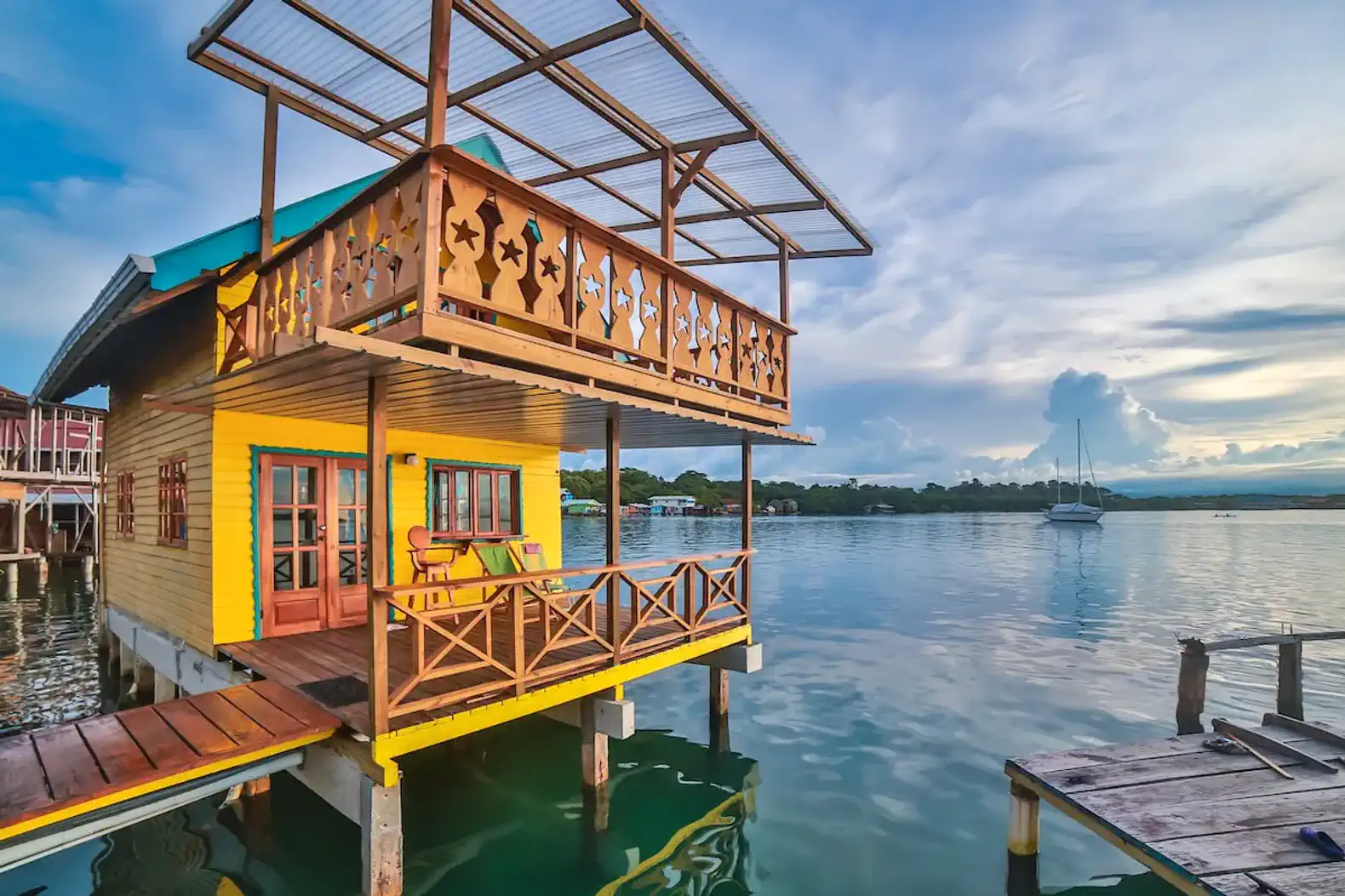Deluxe over the water bungalow with great sea view photo 2