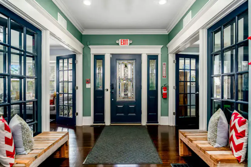 Ten6Teen Mansion, in our words