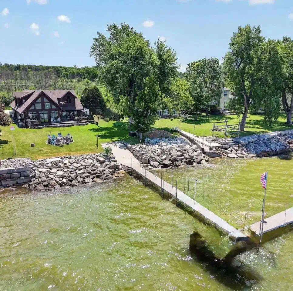 Waterfront South Door Co./Green Bay Cabin – photo 1