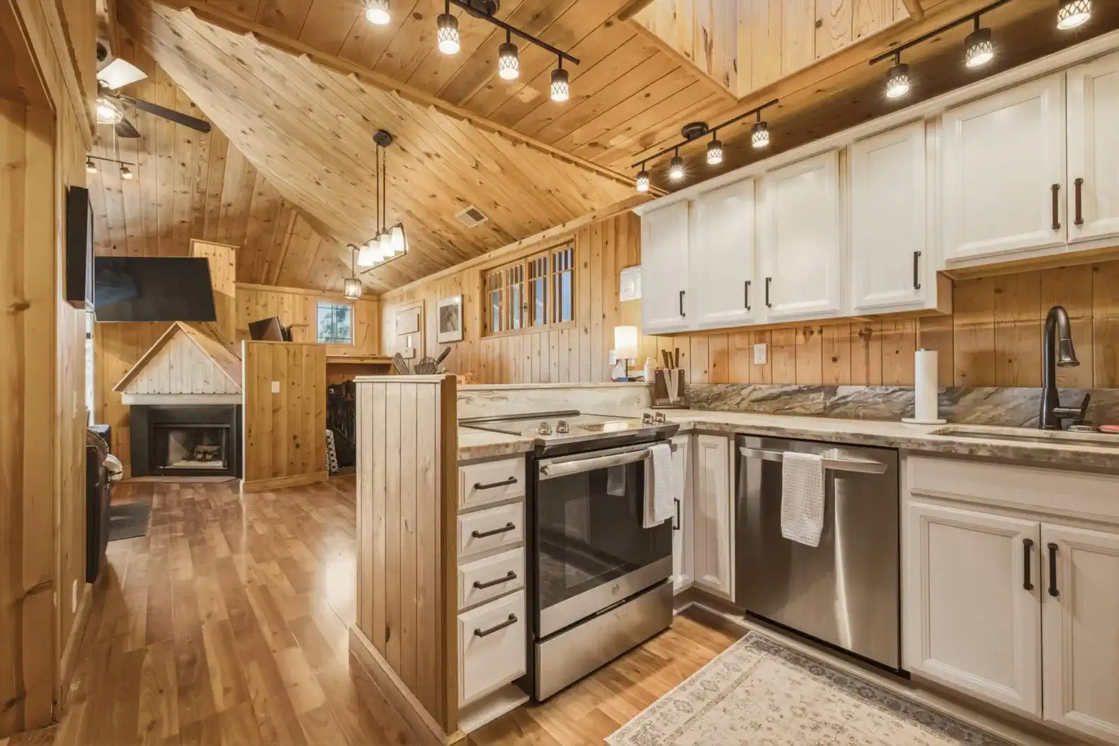 Heavenly Ski Condo – photo 4