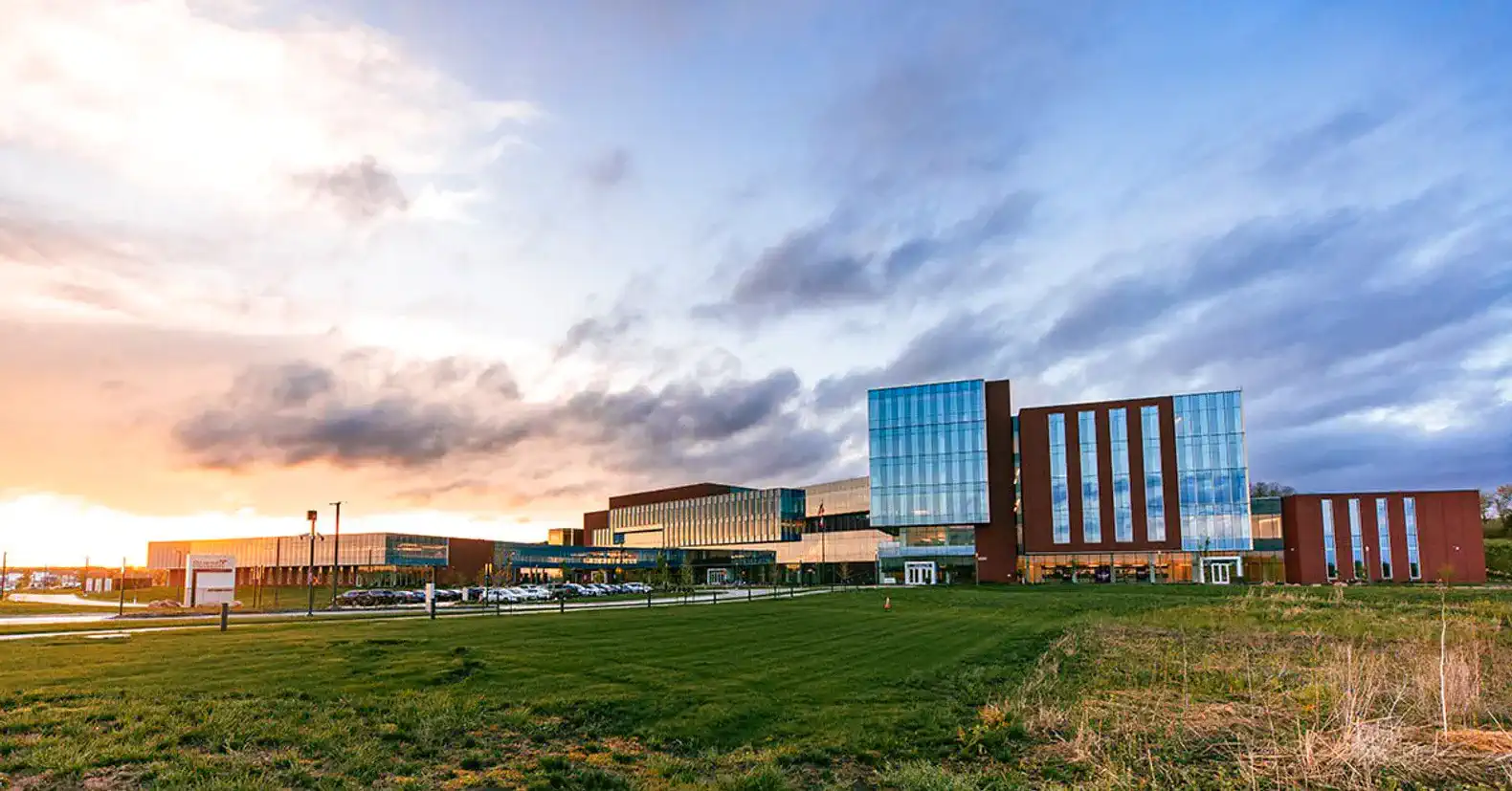 Brand-new Des Moines University campus just 5 minutes away—sleek, modern, and set on beautiful open green space.