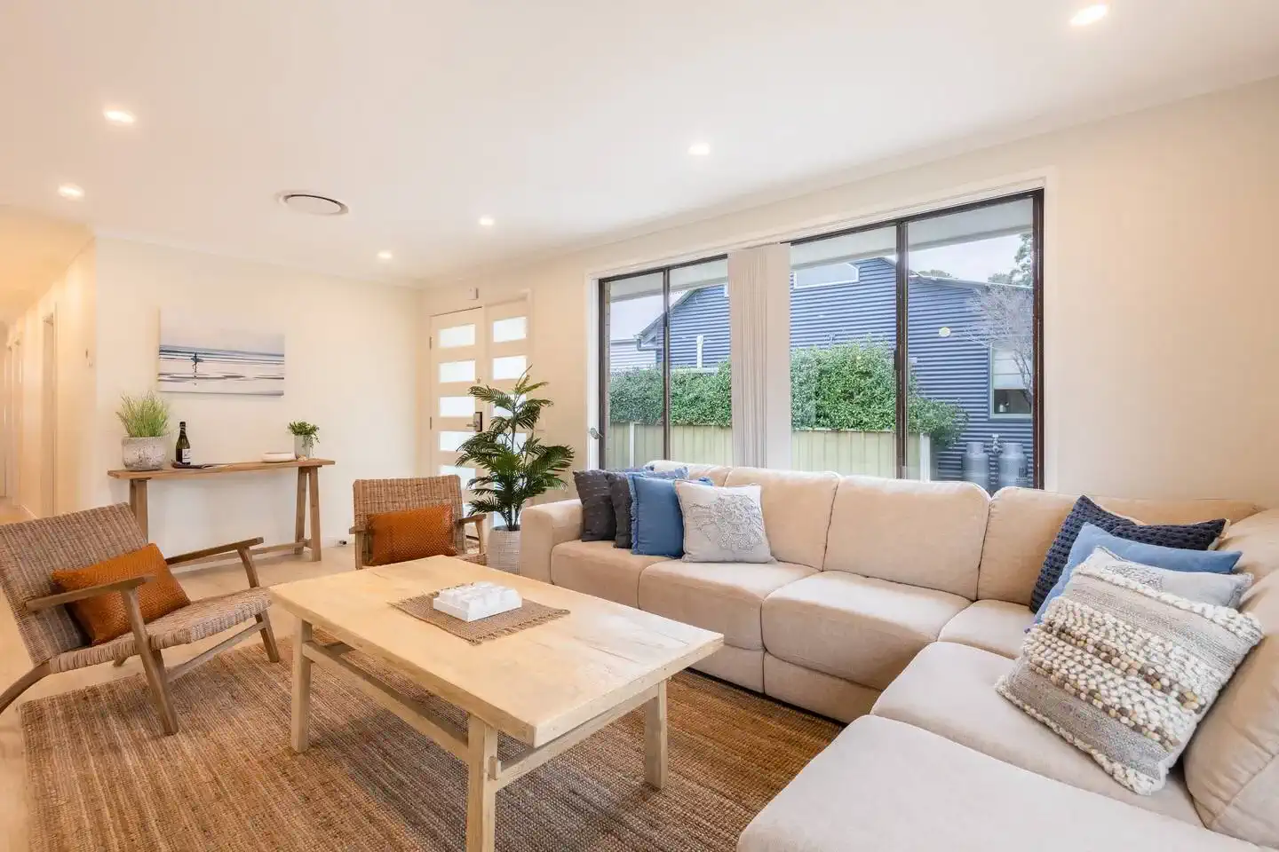 24 at Beach | Family haven | Walk to the beach