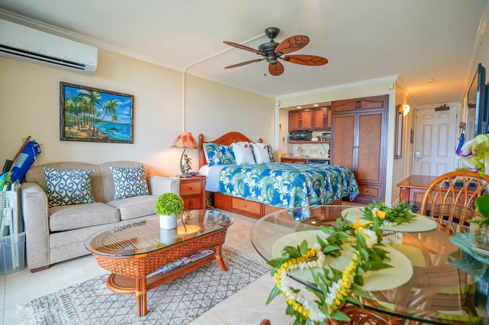Islander on the Beach 153 Direct Oceanfront Studio – photo 6