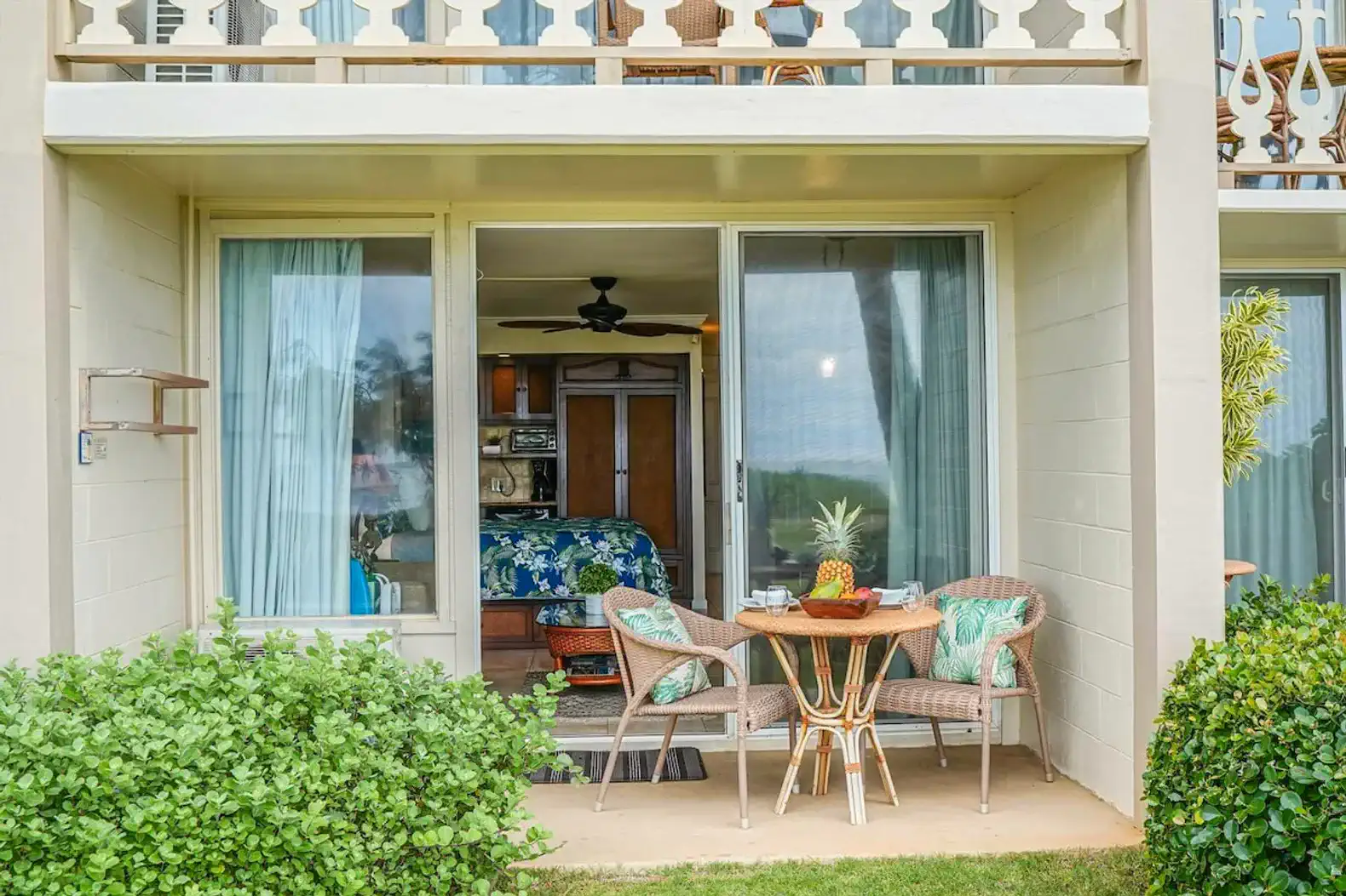 Islander on the Beach 153 Direct Oceanfront Studio – photo 2