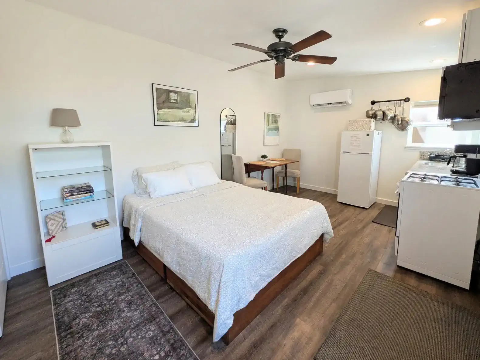 Studio Near Downtown & Zoo